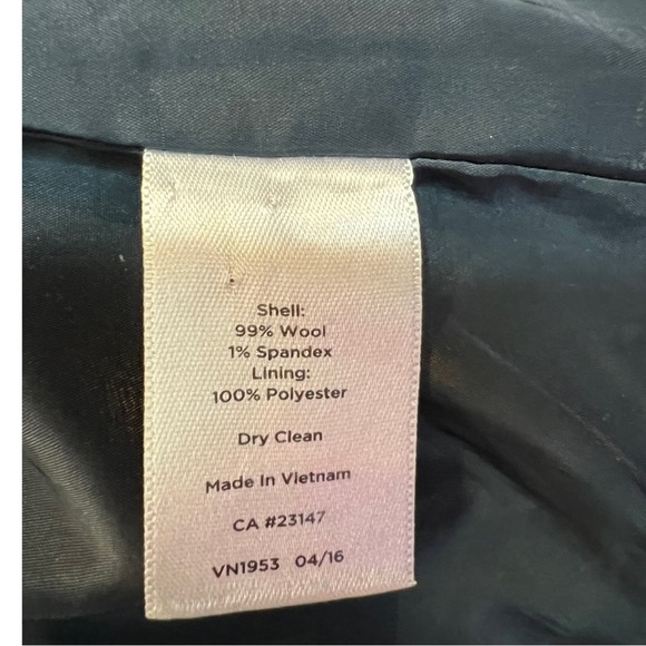 Talbots Gray Blazer - Picture 12 of 13